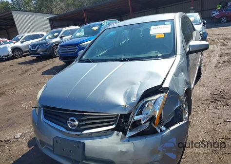 2011 Nissan Sentra 2.0S z USA, uszkodzony, nr VIN 3N1AB6AP3BL613722